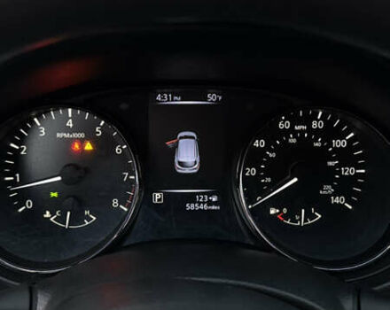 Чорний Ніссан Rogue Sport, об'ємом двигуна 2 л та пробігом 60 тис. км за 12490 $, фото 6 на Automoto.ua