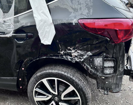 Чорний Ніссан Rogue Sport, об'ємом двигуна 0 л та пробігом 117 тис. км за 12250 $, фото 12 на Automoto.ua