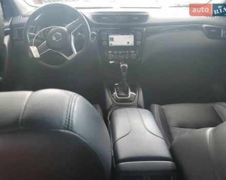 Чорний Ніссан Rogue Sport, об'ємом двигуна 2 л та пробігом 131 тис. км за 2100 $, фото 7 на Automoto.ua