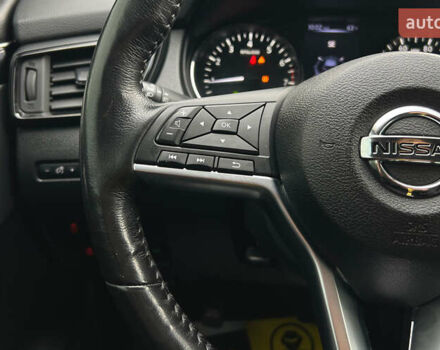 Черный Ниссан Rogue Sport, объемом двигателя 2 л и пробегом 179 тыс. км за 16300 $, фото 15 на Automoto.ua
