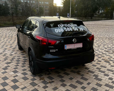 Черный Ниссан Rogue Sport, объемом двигателя 2 л и пробегом 213 тыс. км за 12800 $, фото 5 на Automoto.ua
