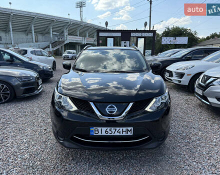 Черный Ниссан Rogue Sport, объемом двигателя 2 л и пробегом 90 тыс. км за 14900 $, фото 2 на Automoto.ua