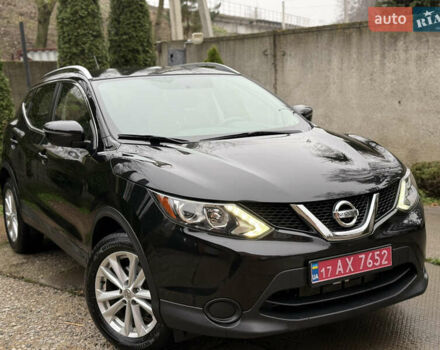 Чорний Ніссан Rogue Sport, об'ємом двигуна 2 л та пробігом 151 тис. км за 13800 $, фото 2 на Automoto.ua