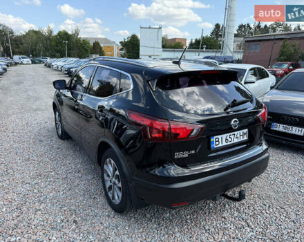 Черный Ниссан Rogue Sport, объемом двигателя 2 л и пробегом 90 тыс. км за 14900 $, фото 7 на Automoto.ua