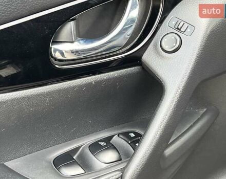 Черный Ниссан Rogue Sport, объемом двигателя 2 л и пробегом 125 тыс. км за 13500 $, фото 11 на Automoto.ua