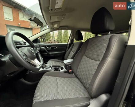 Чорний Ніссан Rogue Sport, об'ємом двигуна 2 л та пробігом 151 тис. км за 13800 $, фото 28 на Automoto.ua