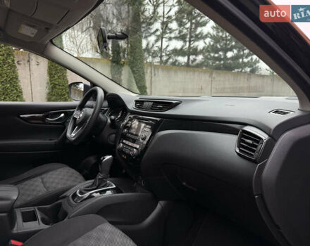 Чорний Ніссан Rogue Sport, об'ємом двигуна 2 л та пробігом 151 тис. км за 13800 $, фото 29 на Automoto.ua
