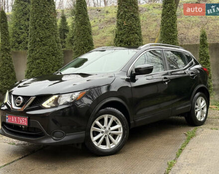 Чорний Ніссан Rogue Sport, об'ємом двигуна 2 л та пробігом 151 тис. км за 13800 $, фото 3 на Automoto.ua