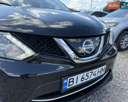Черный Ниссан Rogue Sport, объемом двигателя 2 л и пробегом 90 тыс. км за 14900 $, фото 4 на Automoto.ua