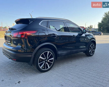 Черный Ниссан Rogue Sport, объемом двигателя 2 л и пробегом 161 тыс. км за 16500 $, фото 7 на Automoto.ua