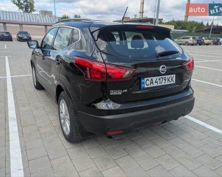 Черный Ниссан Rogue Sport, объемом двигателя 2 л и пробегом 93 тыс. км за 14800 $, фото 3 на Automoto.ua