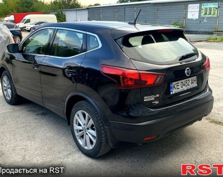 Чорний Ніссан Rogue Sport, об'ємом двигуна 2 л та пробігом 58 тис. км за 14399 $, фото 3 на Automoto.ua