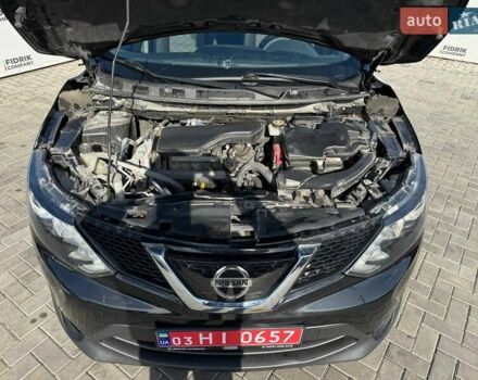 Черный Ниссан Rogue Sport, объемом двигателя 2 л и пробегом 219 тыс. км за 11700 $, фото 17 на Automoto.ua