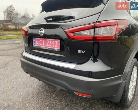 Черный Ниссан Rogue Sport, объемом двигателя 2 л и пробегом 125 тыс. км за 14450 $, фото 20 на Automoto.ua