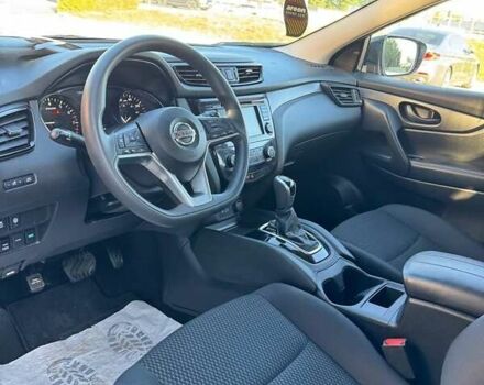 Черный Ниссан Rogue Sport, объемом двигателя 2 л и пробегом 76 тыс. км за 15600 $, фото 8 на Automoto.ua