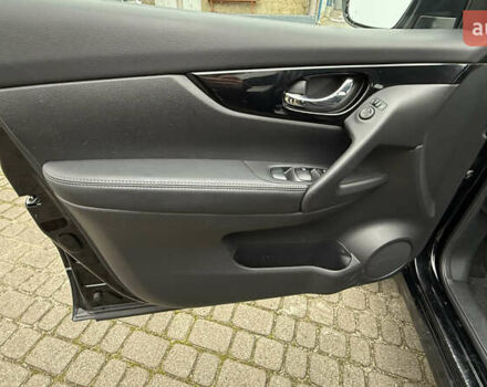 Черный Ниссан Rogue Sport, объемом двигателя 2 л и пробегом 70 тыс. км за 14450 $, фото 28 на Automoto.ua