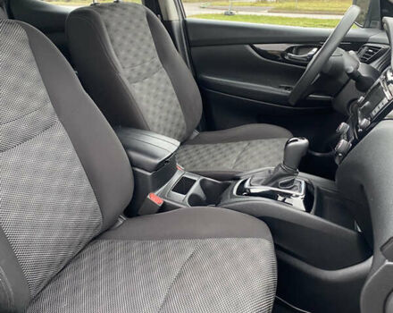 Черный Ниссан Rogue Sport, объемом двигателя 2 л и пробегом 125 тыс. км за 14450 $, фото 28 на Automoto.ua