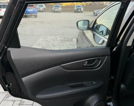 Черный Ниссан Rogue Sport, объемом двигателя 2 л и пробегом 51 тыс. км за 15888 $, фото 14 на Automoto.ua