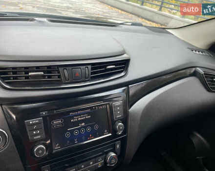 Черный Ниссан Rogue Sport, объемом двигателя 2 л и пробегом 84 тыс. км за 17300 $, фото 19 на Automoto.ua