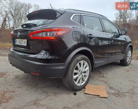 Черный Ниссан Rogue Sport, объемом двигателя 2 л и пробегом 49 тыс. км за 17500 $, фото 4 на Automoto.ua