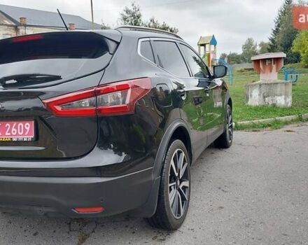 Черный Ниссан Rogue Sport, объемом двигателя 2 л и пробегом 98 тыс. км за 15600 $, фото 1 на Automoto.ua
