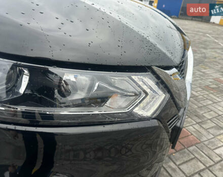 Черный Ниссан Rogue Sport, объемом двигателя 2 л и пробегом 69 тыс. км за 15800 $, фото 24 на Automoto.ua