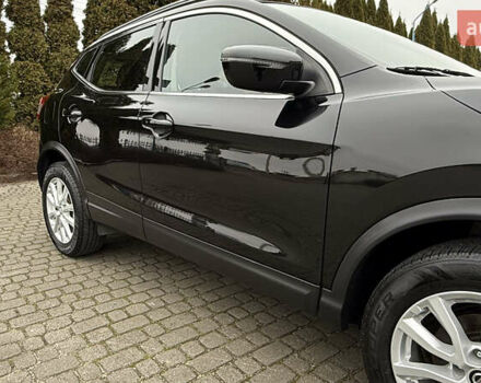 Черный Ниссан Rogue Sport, объемом двигателя 2 л и пробегом 70 тыс. км за 14450 $, фото 11 на Automoto.ua