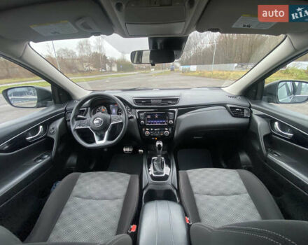 Черный Ниссан Rogue Sport, объемом двигателя 2 л и пробегом 125 тыс. км за 14450 $, фото 31 на Automoto.ua