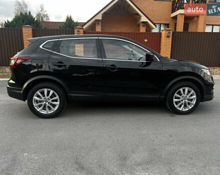 Чорний Ніссан Rogue Sport, об'ємом двигуна 2 л та пробігом 64 тис. км за 16700 $, фото 7 на Automoto.ua