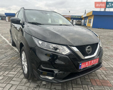 Черный Ниссан Rogue Sport, объемом двигателя 2 л и пробегом 69 тыс. км за 15800 $, фото 3 на Automoto.ua