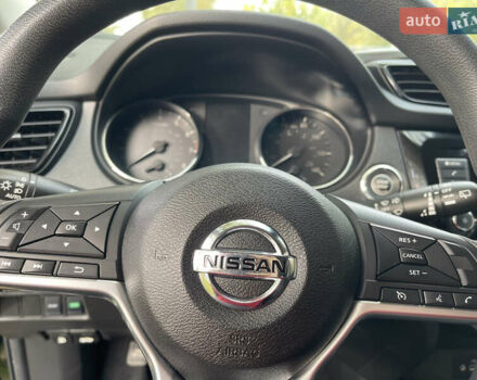 Черный Ниссан Rogue Sport, объемом двигателя 2 л и пробегом 84 тыс. км за 17300 $, фото 9 на Automoto.ua