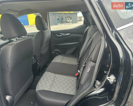 Черный Ниссан Rogue Sport, объемом двигателя 2 л и пробегом 69 тыс. км за 15800 $, фото 15 на Automoto.ua