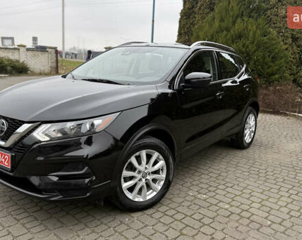 Черный Ниссан Rogue Sport, объемом двигателя 2 л и пробегом 70 тыс. км за 14450 $, фото 2 на Automoto.ua