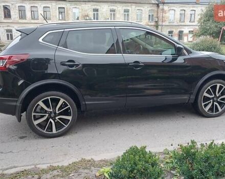 Черный Ниссан Rogue Sport, объемом двигателя 2 л и пробегом 98 тыс. км за 15600 $, фото 7 на Automoto.ua
