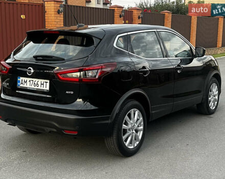 Чорний Ніссан Rogue Sport, об'ємом двигуна 2 л та пробігом 64 тис. км за 16700 $, фото 6 на Automoto.ua