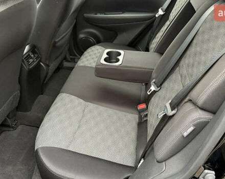 Черный Ниссан Rogue Sport, объемом двигателя 2 л и пробегом 70 тыс. км за 14450 $, фото 38 на Automoto.ua