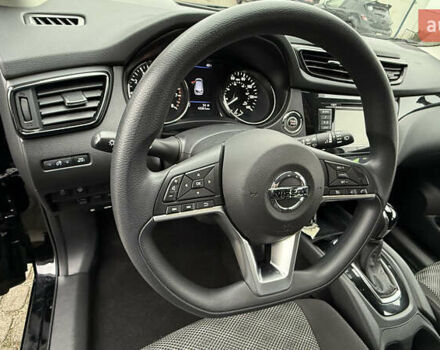 Черный Ниссан Rogue Sport, объемом двигателя 2 л и пробегом 70 тыс. км за 14450 $, фото 33 на Automoto.ua
