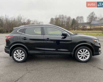 Черный Ниссан Rogue Sport, объемом двигателя 2 л и пробегом 125 тыс. км за 14450 $, фото 14 на Automoto.ua