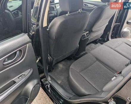 Чорний Ніссан Rogue Sport, об'ємом двигуна 2 л та пробігом 123 тис. км за 14500 $, фото 15 на Automoto.ua