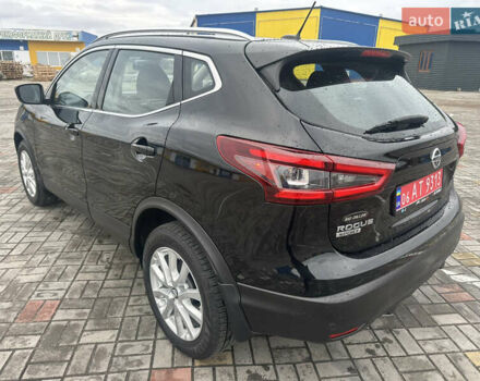 Черный Ниссан Rogue Sport, объемом двигателя 2 л и пробегом 69 тыс. км за 15800 $, фото 5 на Automoto.ua