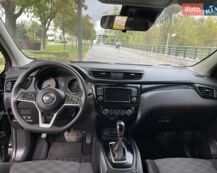 Черный Ниссан Rogue Sport, объемом двигателя 2 л и пробегом 84 тыс. км за 17300 $, фото 8 на Automoto.ua
