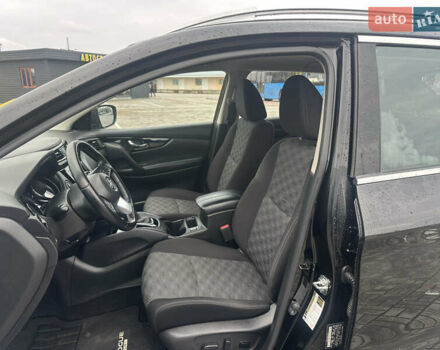 Черный Ниссан Rogue Sport, объемом двигателя 2 л и пробегом 69 тыс. км за 15800 $, фото 12 на Automoto.ua