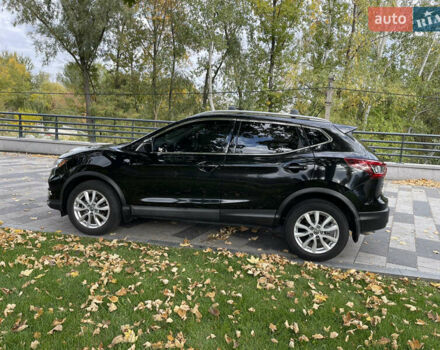 Черный Ниссан Rogue Sport, объемом двигателя 2 л и пробегом 84 тыс. км за 17300 $, фото 1 на Automoto.ua