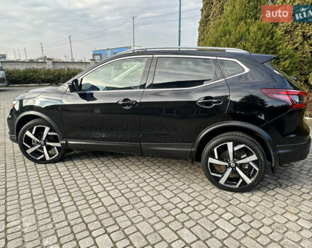 Черный Ниссан Rogue Sport, объемом двигателя 2 л и пробегом 92 тыс. км за 16400 $, фото 8 на Automoto.ua