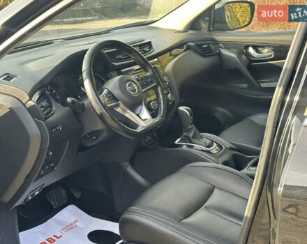 Черный Ниссан Rogue Sport, объемом двигателя 2 л и пробегом 92 тыс. км за 16400 $, фото 25 на Automoto.ua