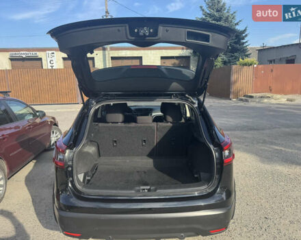 Чорний Ніссан Rogue Sport, об'ємом двигуна 2 л та пробігом 38 тис. км за 18000 $, фото 17 на Automoto.ua