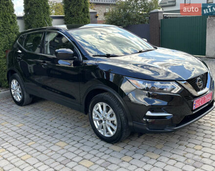 Черный Ниссан Rogue Sport, объемом двигателя 2 л и пробегом 118 тыс. км за 14450 $, фото 6 на Automoto.ua
