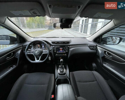 Черный Ниссан Rogue Sport, объемом двигателя 2 л и пробегом 196 тыс. км за 14300 $, фото 25 на Automoto.ua