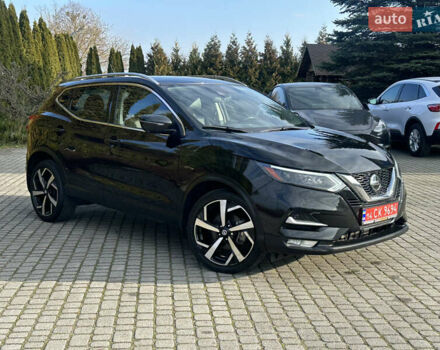 Черный Ниссан Rogue Sport, объемом двигателя 2 л и пробегом 92 тыс. км за 16400 $, фото 1 на Automoto.ua