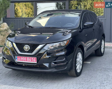 Чорний Ніссан Rogue Sport, об'ємом двигуна 2 л та пробігом 196 тис. км за 16000 $, фото 22 на Automoto.ua